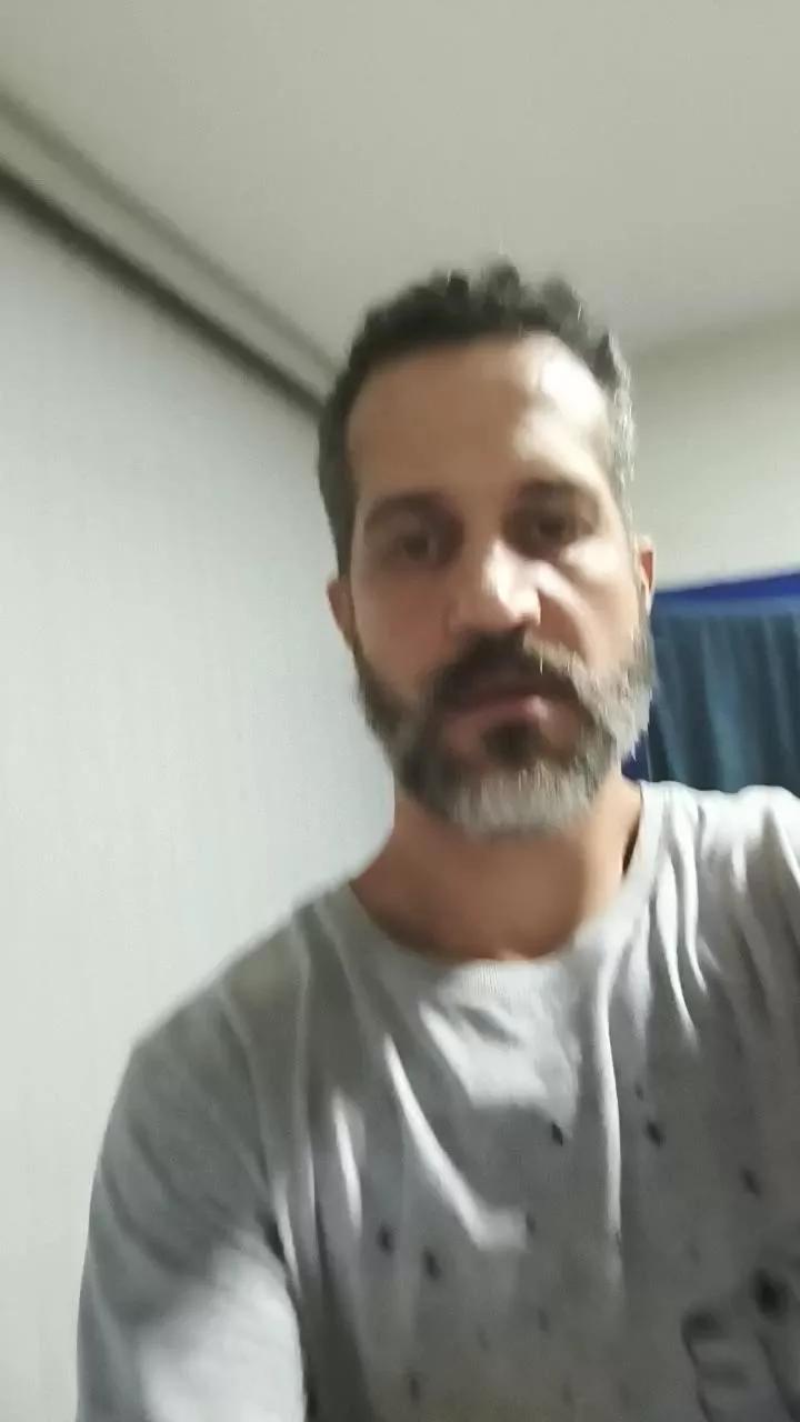 xxMorenosexx on Cam4 