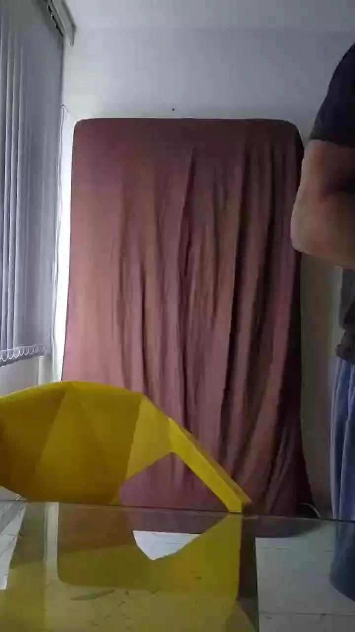 xxMorenosexx on Cam4 