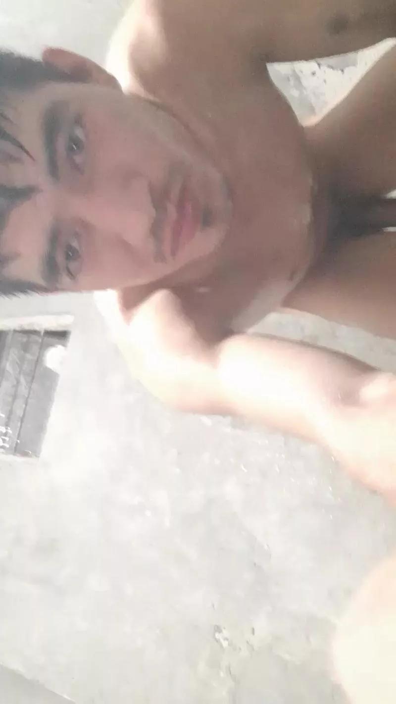 zzoltero on Cam4 