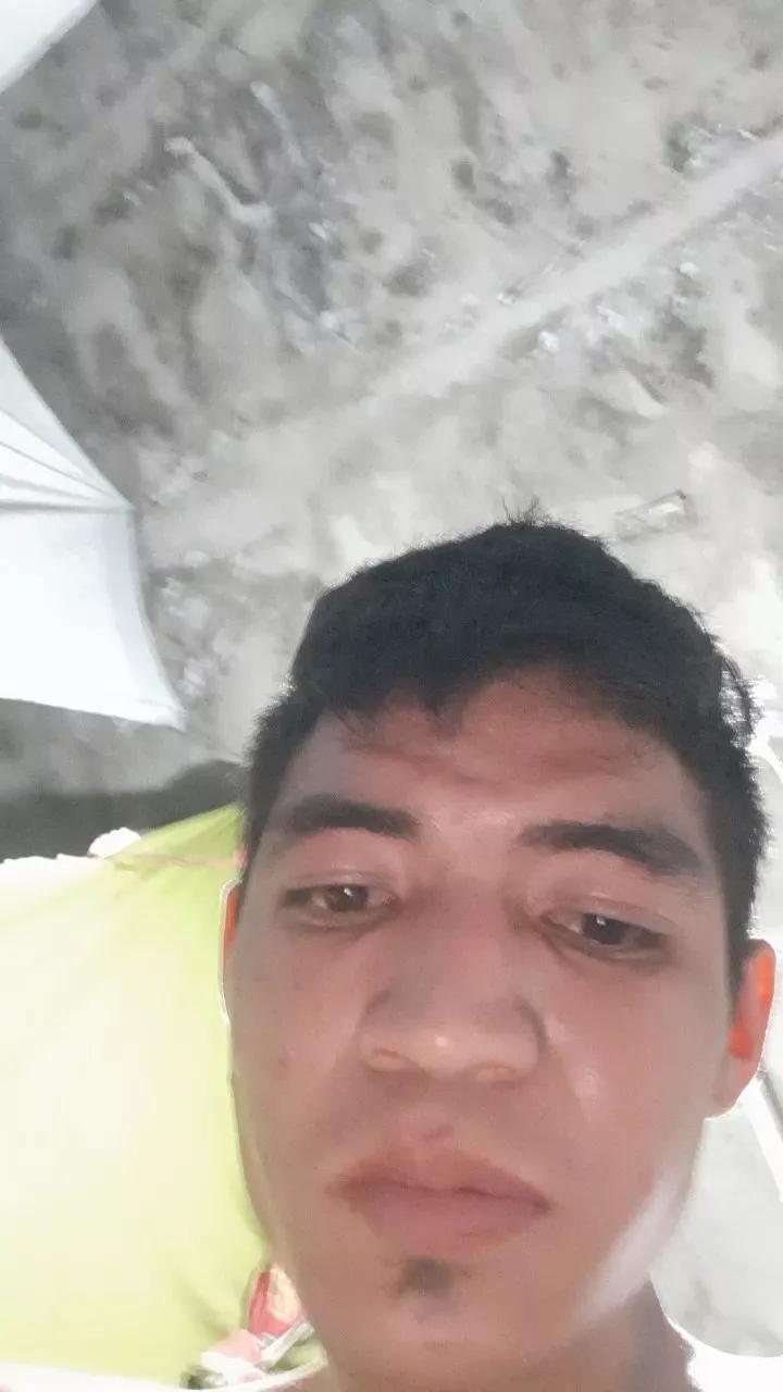 zzoltero on Cam4 