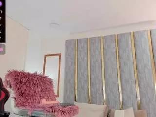 kingberly-love on CamSoda 