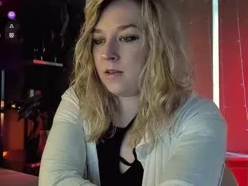 5_in_one on Chaturbate