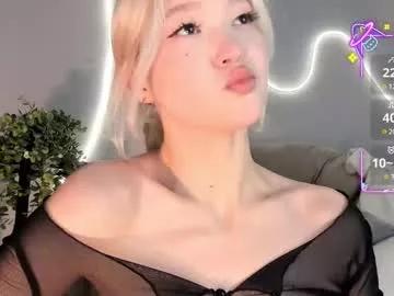 Freechat _milli_sun on Chaturbate