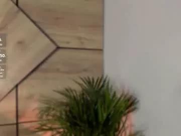 Freechat adelineevanss on Chaturbate