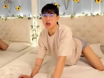 ale_aurarashi on Chaturbate