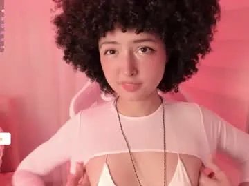 alice_wiinter on Chaturbate