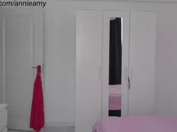 Freechat annieamy on Chaturbate