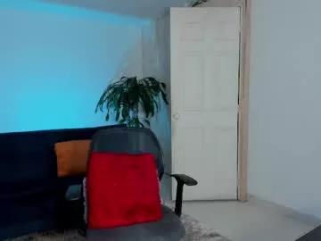 ares_johnsonn on Chaturbate