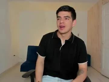 ares_johnsonn on Chaturbate