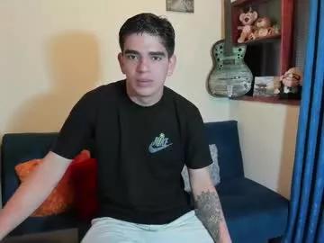 ares_johnsonn on Chaturbate