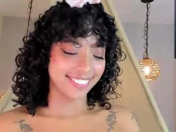 ariella_ruiz on Chaturbate