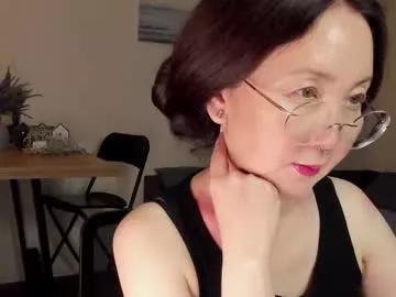 Freechat avroraromance on Chaturbate