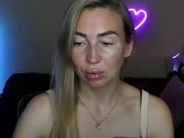 ay_kiss_jully on Chaturbate