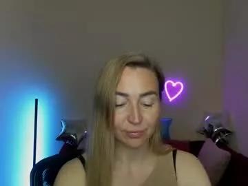 ay_kiss_jully on Chaturbate
