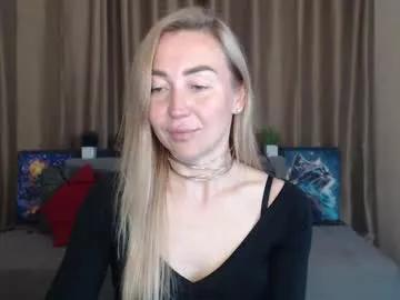 ay_kiss_jully on Chaturbate