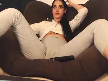 Freechat balleyfire on Chaturbate