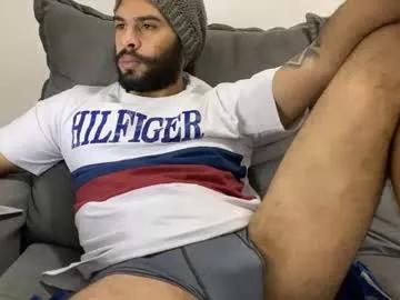 beardmax on Chaturbate