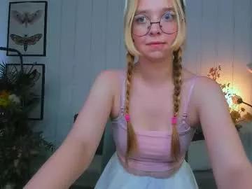 bellamontgomery on Chaturbate