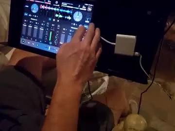 Freechat bentpilot on Chaturbate