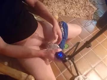 Freechat bentpilot on Chaturbate