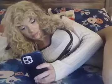 bigdicktrannynicole on Chaturbate
