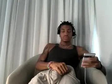 Freechat blackbulltitus on Chaturbate