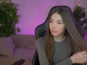 Freechat bright_diamonds_054 on Chaturbate