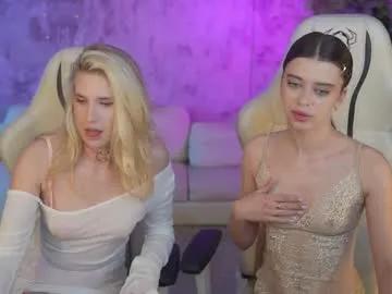 Freechat bright_diamonds_054 on Chaturbate