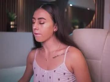 Freechat camila_martinez9 on Chaturbate