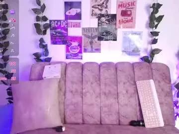 chaarlotte_1 on Chaturbate