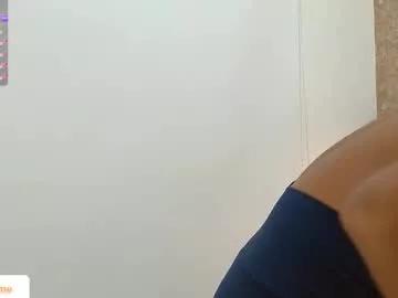 Freechat chloe_brownn1 on Chaturbate