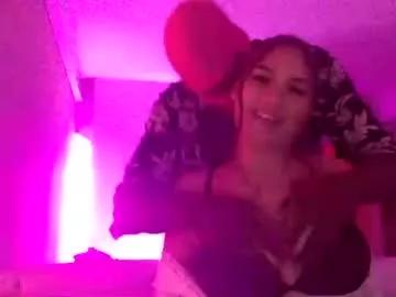 chocolatevscaramel on Chaturbate