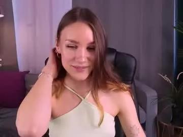 Freechat clare_ff on Chaturbate