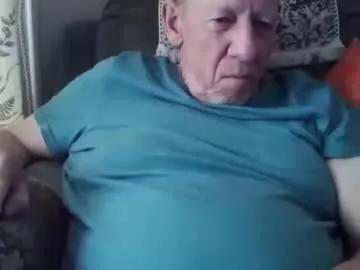 courieral1 on Chaturbate