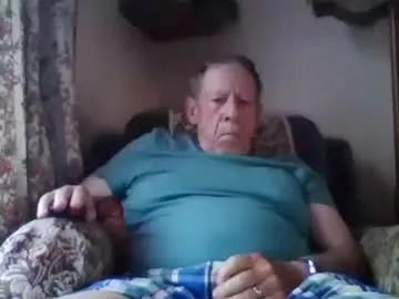 courieral1 on Chaturbate