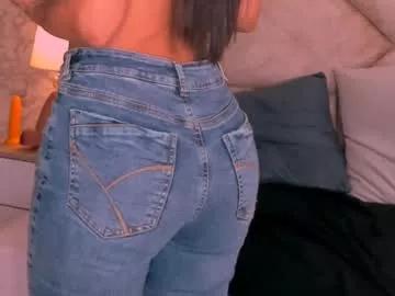 cris__sweetxx on Chaturbate