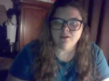 crystalizzzee on Chaturbate