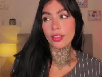 curvyliciouss on Chaturbate