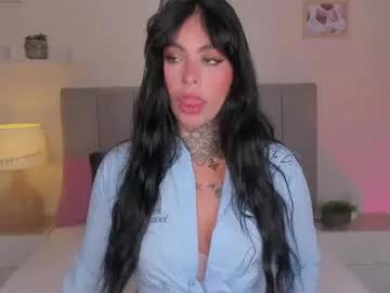 curvyliciouss on Chaturbate