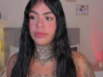 curvyliciouss on Chaturbate