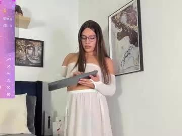 Freechat dahnia on Chaturbate