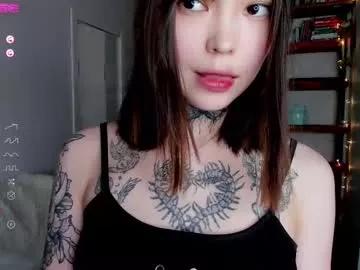 dark_ester on Chaturbate