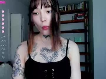 dark_ester on Chaturbate