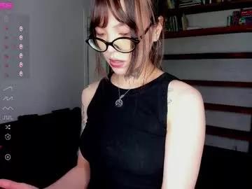 dark_ester on Chaturbate
