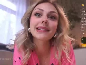 darlinechapel on Chaturbate 