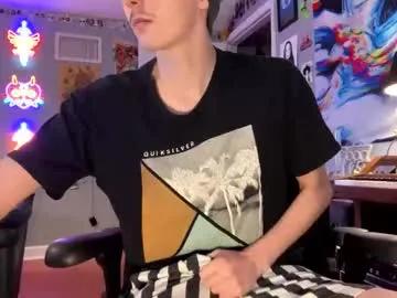 derekdings on Chaturbate