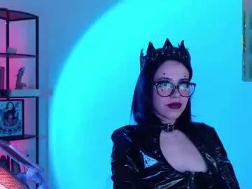 domgiirl on Chaturbate