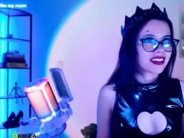 domgiirl on Chaturbate