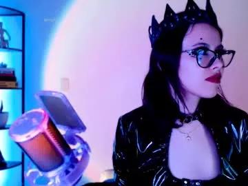 domgiirl on Chaturbate