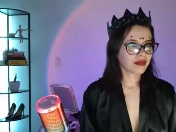 domgiirl on Chaturbate